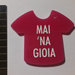 (508) Ciondolo t-shirt in plexiglass rosa fucsia con incisione laser