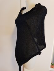 Poncho nero con lurex misto lana,maglieria accessori donna