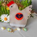 GALLINA in feltro BEIGE.Copriuovo.Decorazione per la cucina country.Perfetta per Pasqua.Accessorio,gioco per bimbi,bomboniera,segnaposto.