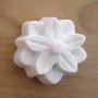 Gessetti colore bianco profumati a forma di FIORE DOPPI PETALI  per bomboniera Laurea, Cresima, Battesimo, Comunione, Matrimonio, Natale - Idea Regalo