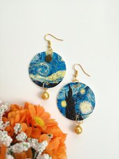 Vincent Van Gogh orecchini di carta Notte stellata con ciondolo cerchio e perlina dorata