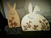 Coniglietti di legno per decorazione Pasquale
