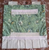 Copriforno verde fiorito con tasca