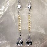 Orecchini lunghi stile "vintage" con perle e cubic zirconia (OR34)