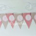 Bandierine rosa e beige per la cameretta di Amelia: una decorazione originale e colorata per arredare la sua stanza!