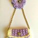 Regala per la festa della Mamma Orecchini realizzati ad uncinetto borsetta a tracolla e fiorellino
