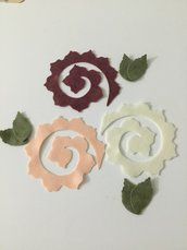 Set di 3 rose 🌹 con foglie 