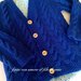 Cardigan / maglia bambino in puro cotone blu con trecce