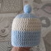 Copertina e cappello coordinati per neonato, azzurro e panna