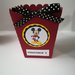 Porta confetti scatolina popcorn cono dolci caramelle feste compleanno a tema personaggi cartoni nomi Topolino