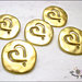 5 bottoni cuore traforato mm. 26, in metallo cromato colore oro, attaccatura con gambo 