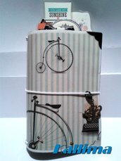Astuccio per Traveler's Notebook  KALLIDORI stile vintage con bicicletta  fatta a mano in gomma eva   e carta stampata plastificata.