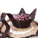 Cestino ciotola contenitore con orecchie e coda di gatto portaoggetti svuotatasche, colore marrone cioccolato, intrecciato a mano