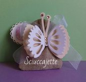 Sacchetto portaconfetti con farfalla magnete 