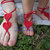 decorazioni per piedi mamma e figlia uncinetto cuore rosso fatto a mano