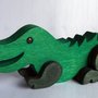 Coccodrillo in legno colorato -  Charly