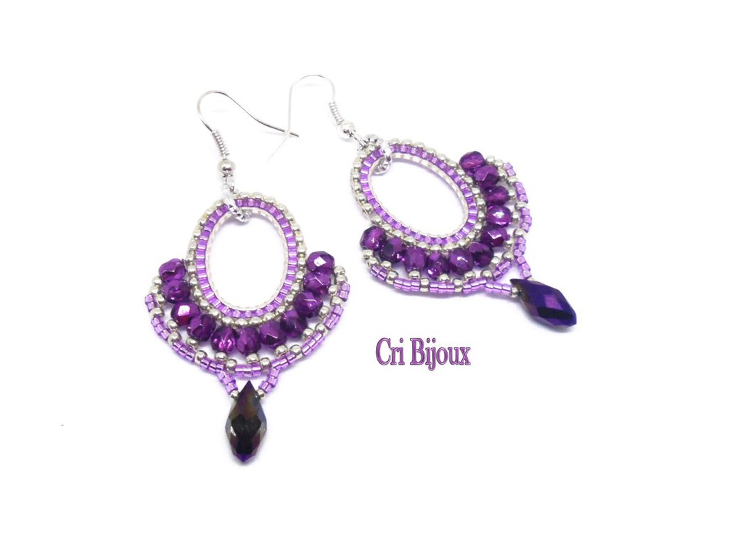 Progettazione Di Pace Di Simbolo Di Pace Del Segno Di Pace Su Fondo Blu - Foto 12