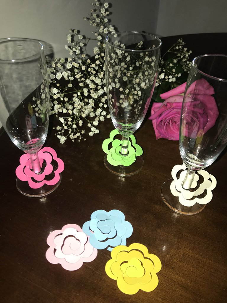 LEEQ Set 31 Segnabicchieri Per Calici Di Vino - Ciondoli Con Anelli In Lega | Decorazione Per Feste E Degustazioni - Foto 3