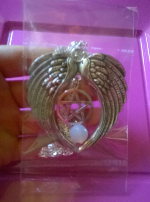 Collana Girocollo Con Angelo Stilizzato Con Cuore Gr 2,2 Oro Bianco 18kt Da Donna E Per Bimba E Bimbo