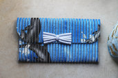 Pochette blu con delfini Pochette blu con delfini