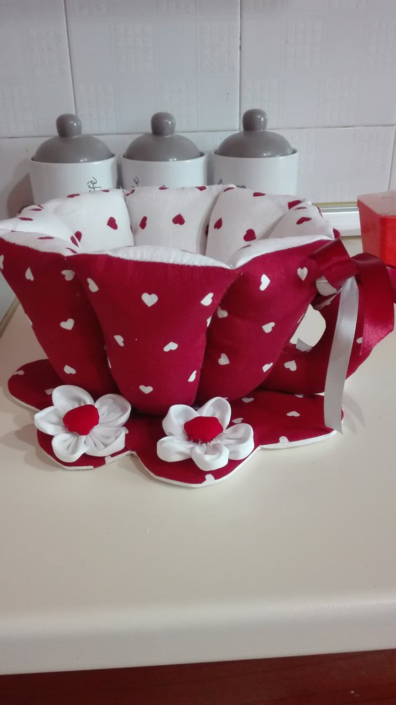 Tazzona Per Bambini Elemed 45385 Con Minnie, Capacità 250 Ml, Facile Da Bere Per I Più Piccoli
