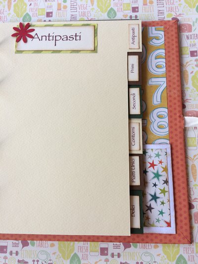 Separatori colorati per ricettari ad anelli formato A5 - set di 12 separatori in tre colori Separatori colorati per ricettari ad anelli formato A5 - set di 12 separatori in tre colori