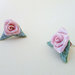Orecchini a perno, orecchini rose rosa, orecchini fiori, orecchini roselline, orecchini sposa, orecchini eleganti, orecchini floreali