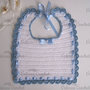 Bavaglino bianco/bordo azzurro neonato nascita battesimo cerimonia cotone uncinetto