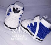 Adidas  per baby