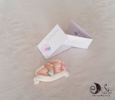 bomboniera battesimo nascita piedini gemelli con targa personalizzabile bomboniera battesimo nascita piedini gemelli con targa personalizzabile