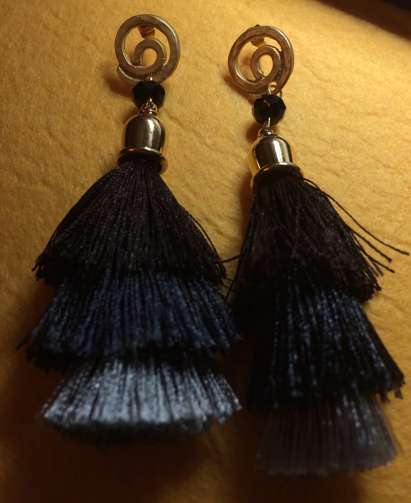 Orecchini Teso' neri - Roberta Parlapiano Jewelry - Gioielli colorati per intrepidə