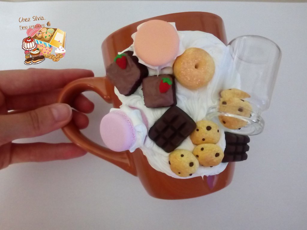 Portalibri Pieghevole In Legno Con Porta Tazza, Penne, Cellulare E Occhiali – Angolo Lettura Triangolare Per Ufficio, Camera E Comodino