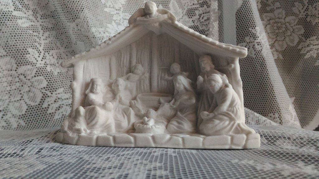 Stampo presepe da appoggio 3d molto rifinito cm.13x10x4 - Materiali