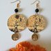 Klimt orecchini di carta pendenti con ciondolo a cerchio, perlina nera e pendente dorato albero della vita.