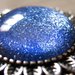 CIONDOLO FOGLIE 3 - con cabochon glitter blu savoia