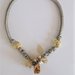 Collana con nodi e perla di Murano, madreperle e organza