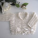 Golfino maglioncino uncinetto color panna lana merino fatto a mano idea regalo corredino nascita battesimo cerimonia handmade crochet 
