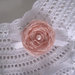 Vestito vestitino neonata uncinetto bianco fiore rosa tenue battesimo cerimonia corredino nascita fatto a mano cotone dress handmade crochet