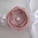 Set coordinato scarpine fascetta per capelli neonata uncinetto bianco fiore rosa antico fatto a mano idea regalo nascita cerimonia battesimo cotone handmade crochet