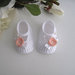 Scarpine neonata uncinetto bianche fiore pesca fatte a mano cerimonia nascita battesimo idea regalo cotone handmade crochet