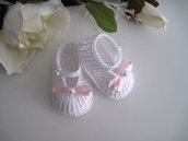 Scarpine neonata uncinetto bianche fiocco rosa fatte a mano cerimonia nascita battesimo idea regalo cotone handmade uncinetto