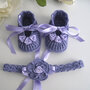 Set coordinato scarpine fascetta neonata uncinetto color lilla fatto a mano idea regalo nascita cerimonia battesimo cotone raso handmade crochet uncinetto
