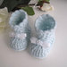 Set coordinato azzurro cappellino scarpine stivaletti neonato fatto a mano idea regalo corredino nascita battesimo cerimonia lana uncinetto handmade crochet  