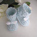 Scarpine scarpette stivaletti azzurro tenue neonato fatte a mano idea regalo corredino nascita battesimo lana uncinetto handmade crochet 