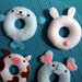 donuts kawaii - serie di 9 ciambelle realizzate a mano in feltro - simpatico gioco creativo