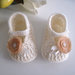 Scarpine scarpette neonata color panna / fiore beige fatte a mano lana idea regalo corredino nascita battesimo cerimonia handmade uncinetto crochet 