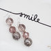 Orecchini pendenti lunghi con perle rosa e argento, nickel free