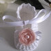 Set coordinato bianco/fiore rosa tenue neonata battesimo cerimonia nascita fatto a mano cotone uncinetto