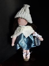 Bambola Patricia blu