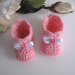 Scarpine stivaletti neonata rosa "Hello Kitty" fatte a mano handmade idea regalo corredino nascita battesimo lana mohair uncinetto